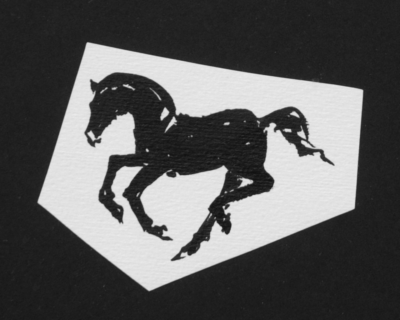Oranje-Nassau (Prinses Beatrix) B.W.A. van | Beatrix Wilhelmina Armgard van Oranje-Nassau (Prinses Beatrix), Galopperend paard, potlood en Oost-Indische inkt op papier 7,3 x 8,2 cm, te dateren augustus 1960