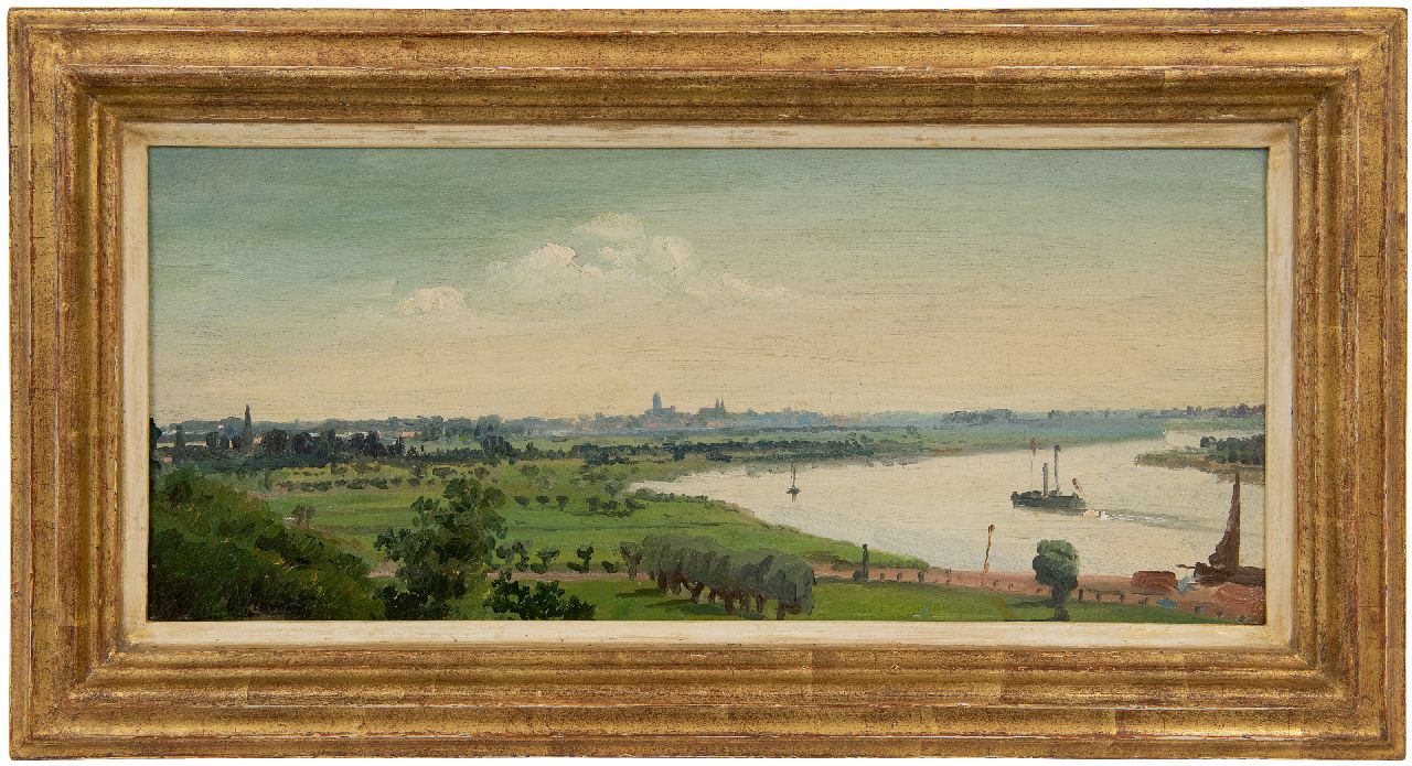 Oppenoorth W.J.  | 'Willem' Johannes Oppenoorth, Zomers rivierlandschap met Deventer in de verte, olieverf op doek op paneel 21,2 x 46,1 cm, gesigneerd linksonder