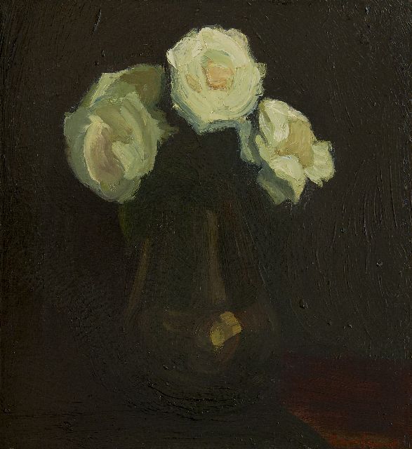 Piet van Wijngaerdt | Witte rozen, olieverf op doek, 44,7 x 40,0 cm, gesigneerd r.o. en te dateren ca. 1918-1920
