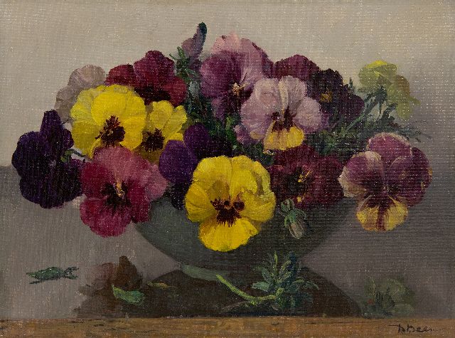 Been D.  | Gekleurde viooltjes in een schaal, olieverf op doek 29,9 x 40,1 cm, gesigneerd r.o.