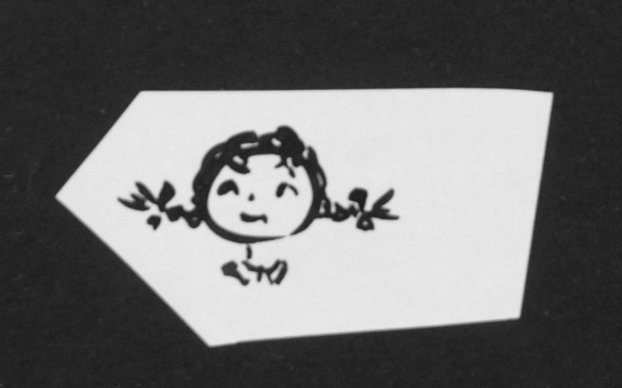 Oranje-Nassau (Prinses Beatrix) B.W.A. van | Beatrix Wilhelmina Armgard van Oranje-Nassau (Prinses Beatrix), Meisje met vlechtjes, potlood en Oost-Indische inkt op papier 3,4 x 6,6 cm, te dateren augustus 1960