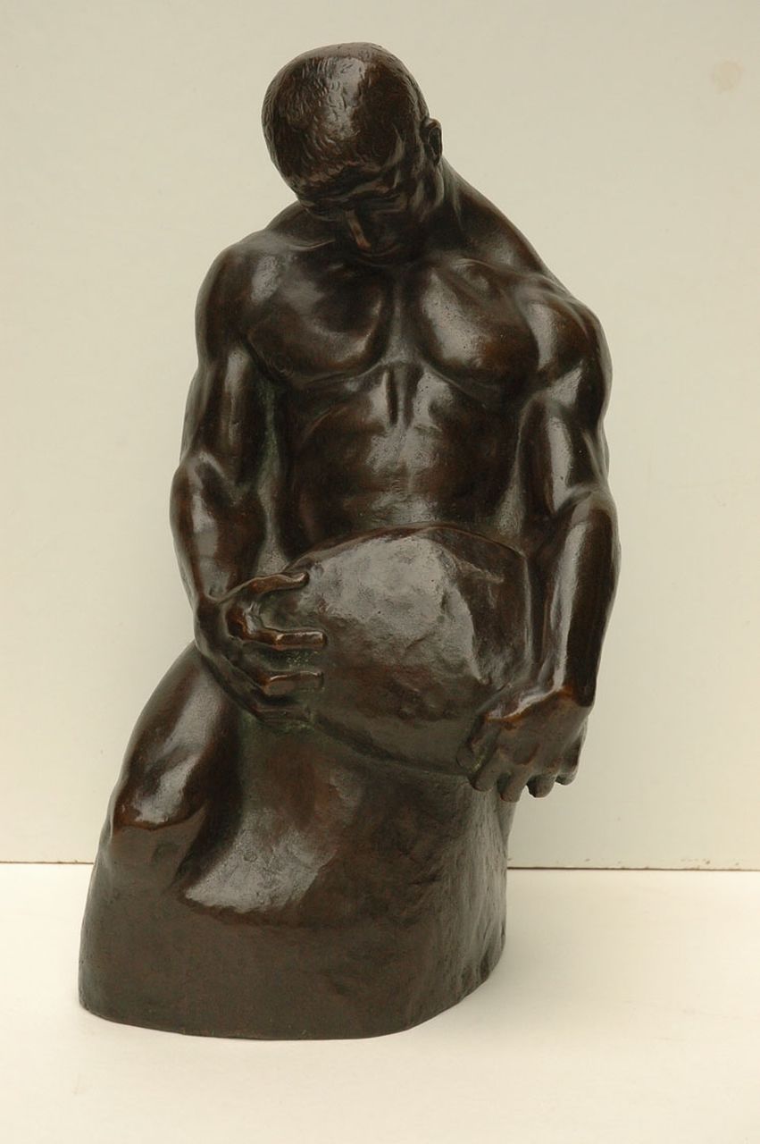 Bauch G.C.  | Georg Curt Bauch, Sisyphos, brons 35,0 x 17,5 cm, gesigneerd op onderrand
