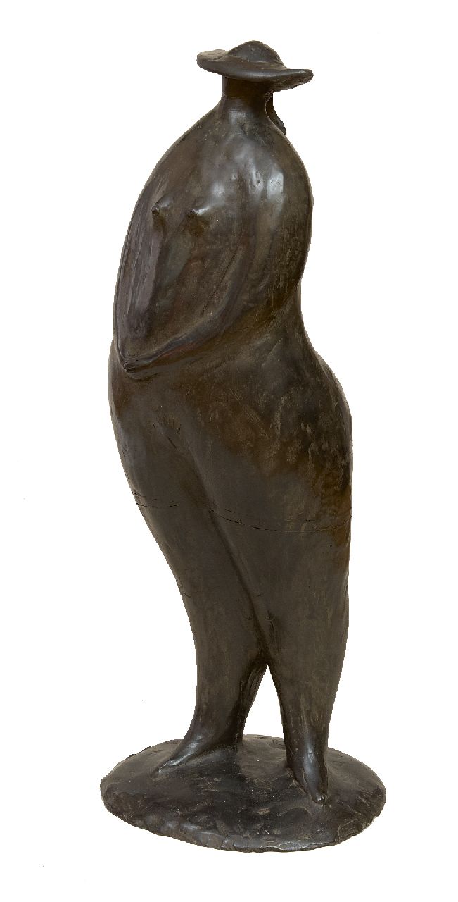 Hemert E. van | Evert van Hemert, Lady with hat, gepatineerd brons 69,0 x 26,0 cm, gesigneerd met monogram op achterkant basis en te dateren 2005