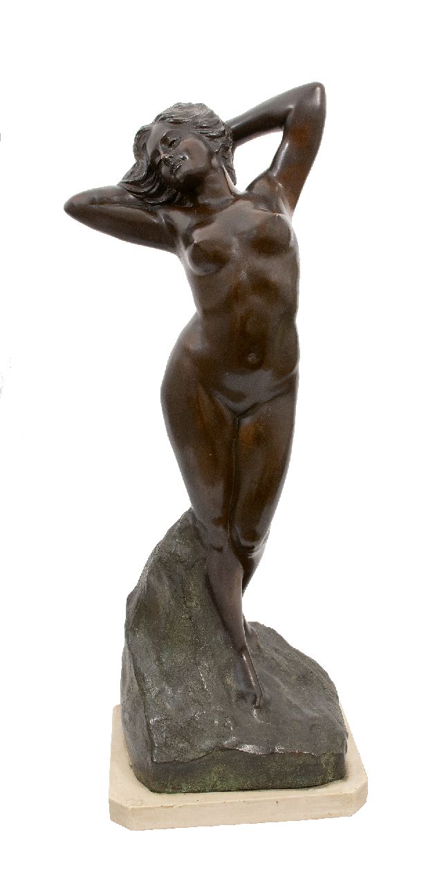 Vincenzo Aurisicchio | Staand vrouwelijk naakt, brons, 82,0 x 31,5 cm, gesigneerd op de basis