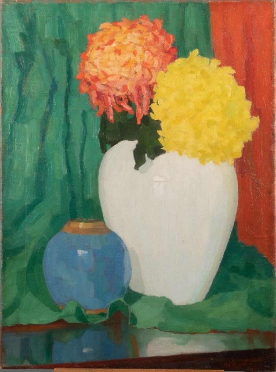 Hollandse School, begin 20e eeuw   | Hollandse School, begin 20e eeuw | Schilderijen te koop aangeboden | Stilleven met bolchrysanten   i.o., olieverf op doek 67,0 x 50,1 cm