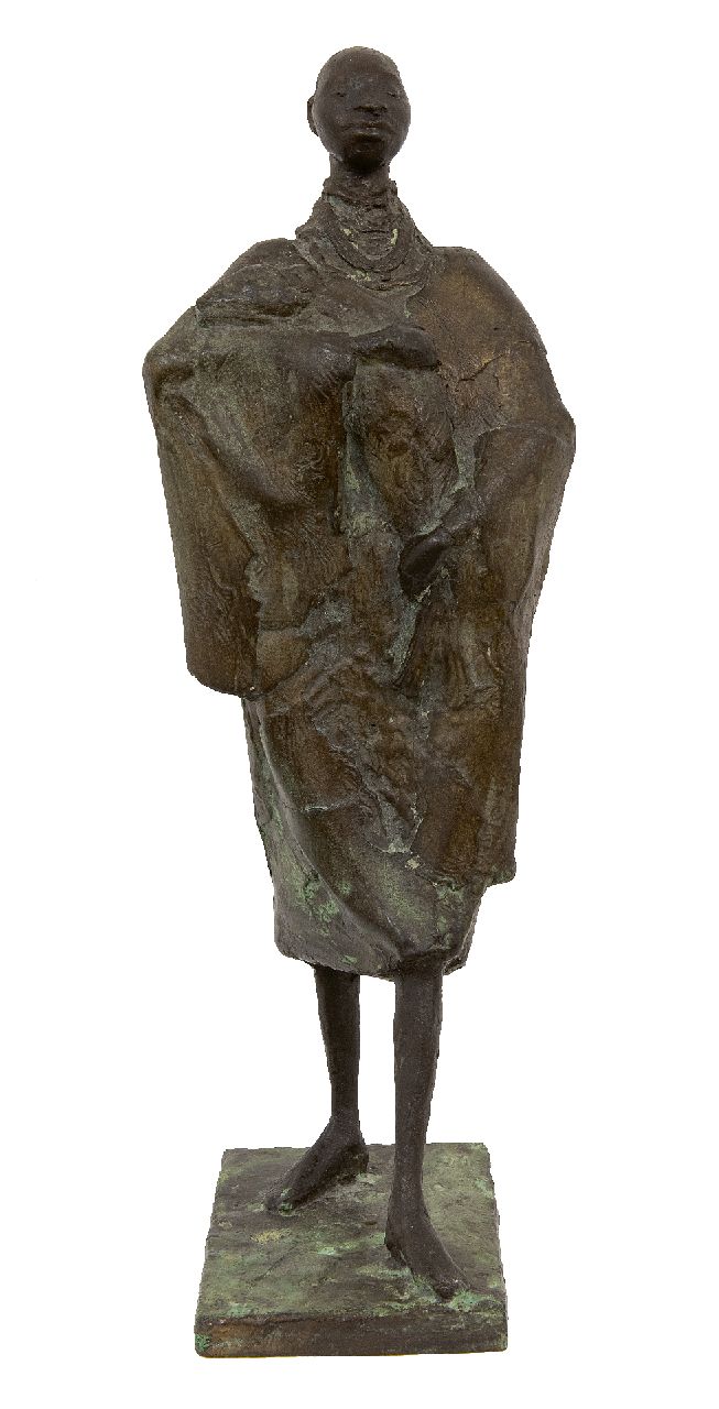 Riemsdijk J.G. van | Josepha Gysbertha 'Josje' van Riemsdijk | Beelden en objecten te koop aangeboden | Masai man met een vis, brons 39,0 x 13,5 cm, gesigneerd op de basis en te dateren ca. 1980