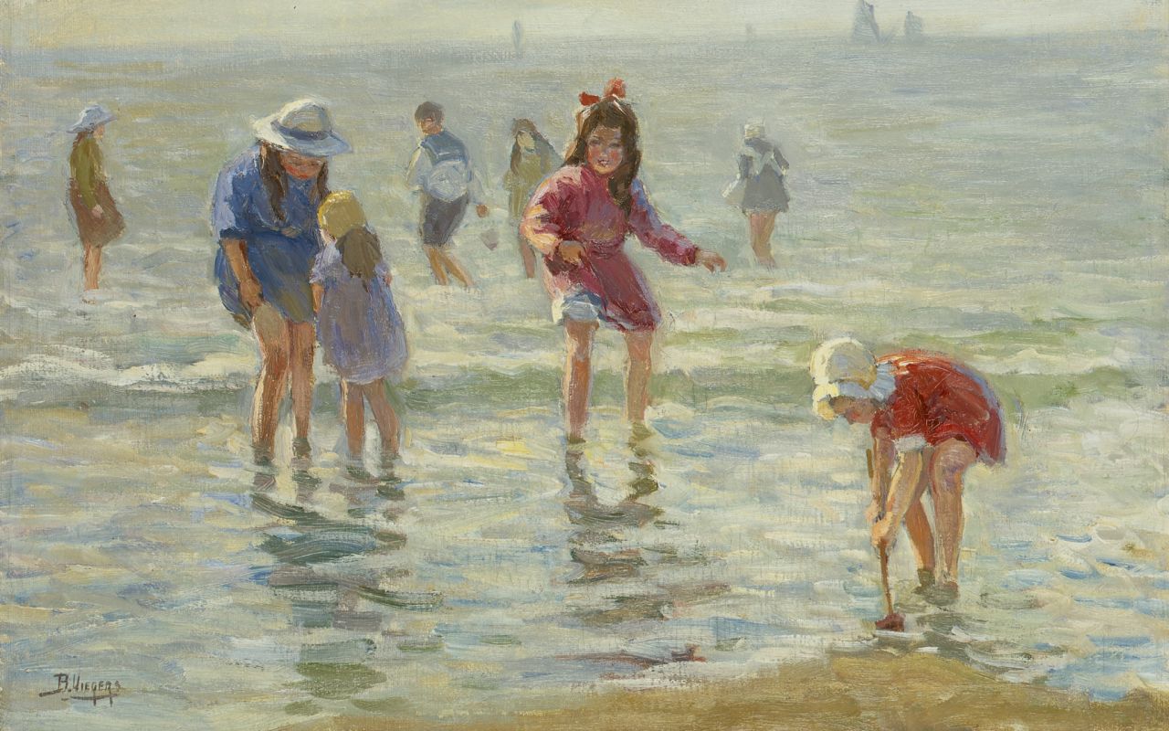 Viegers B.P.  | Bernardus Petrus 'Ben' Viegers, Kinderen aan het strand, olieverf op doek 28,0 x 44,4 cm, gesigneerd linksonder