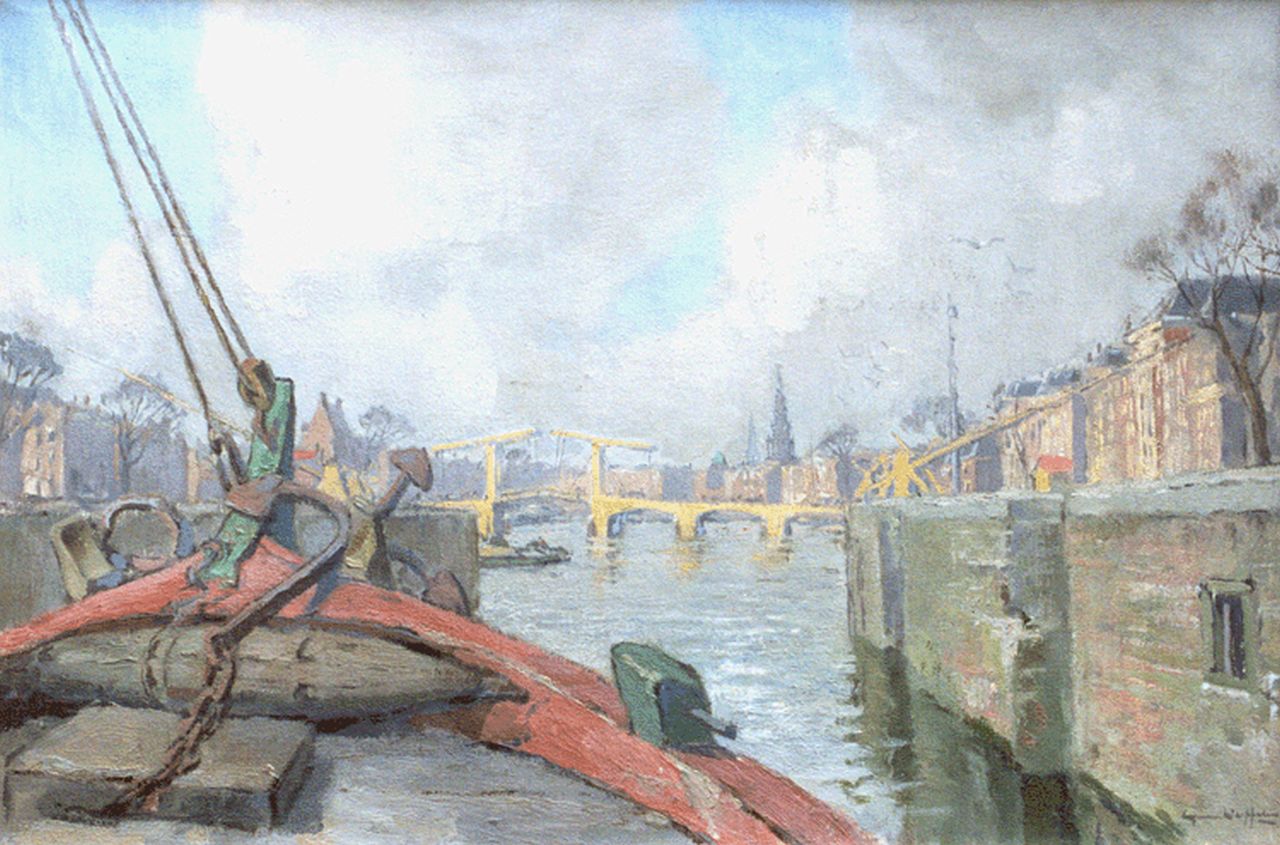 Duffelen G. van | Gerrit van Duffelen, Gezicht op de Magere Brug vanaf een boot op de Amstel, olieverf op doek 40,8 x 60,5 cm, gesigneerd rechtsonder en te dateren ca 1946
