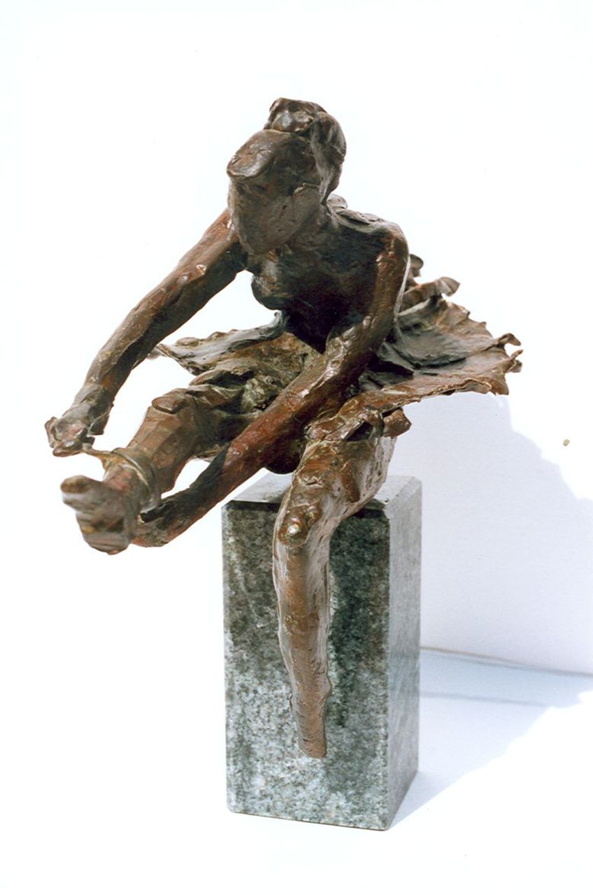 Dyck F. van | Freddy van Dyck, Ballerina, brons 27,0 cm, gesigneerd met initialen