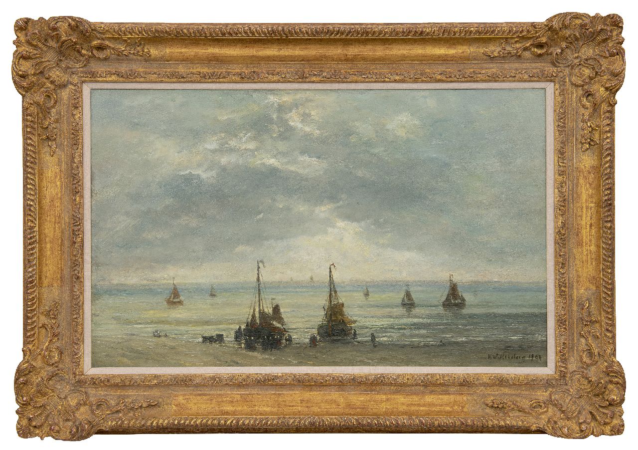 Mesdag H.W.  | Hendrik Willem Mesdag, Bomschuiten aan de kust, olieverf op doek 48,9 x 78,6 cm, gesigneerd rechtsonder en te dateren 1893-1902