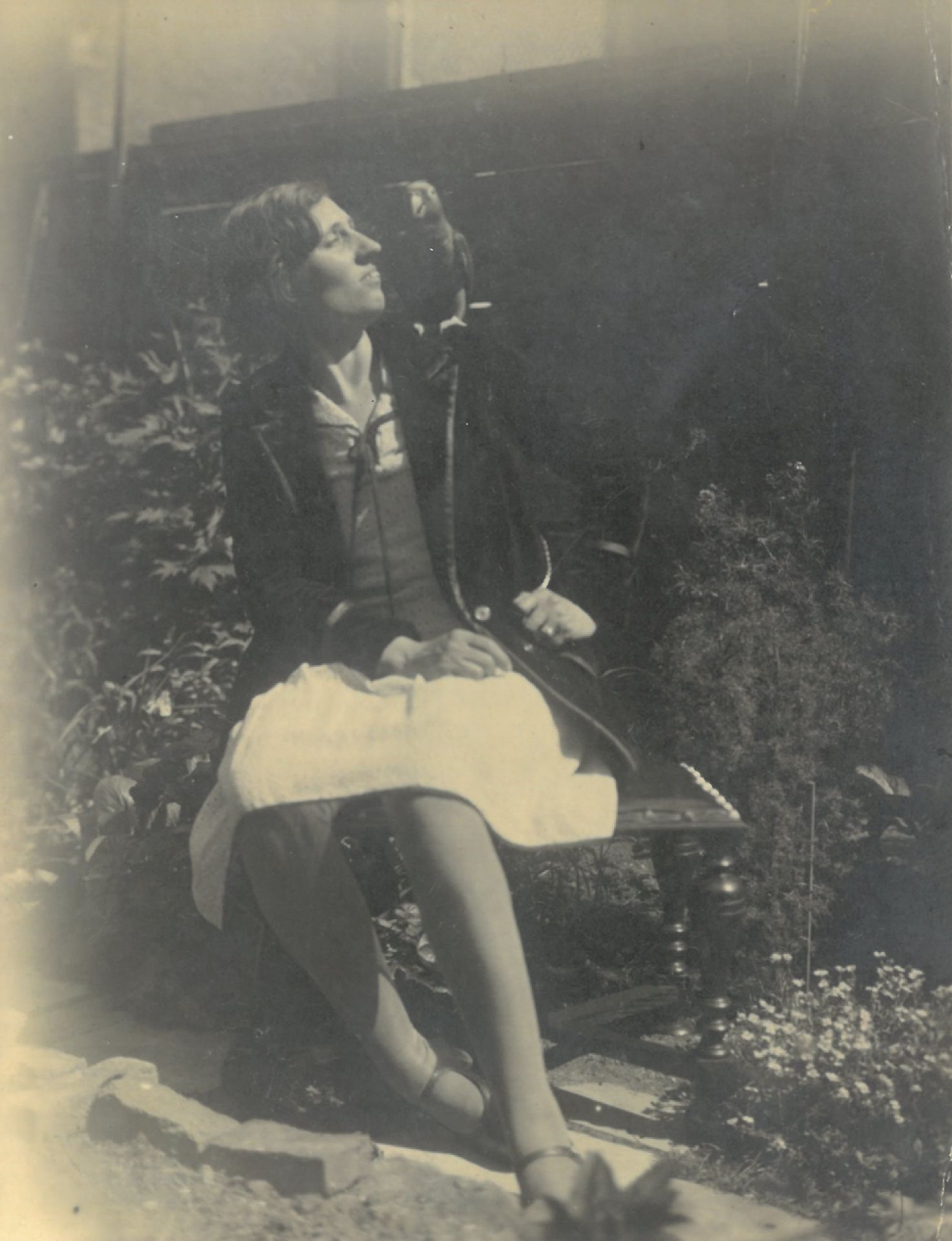 Portret van kunstenaar, kunstschilder, aquarellist, tekenaar en graficus Margaretha Cornelia 'Greta' Bruigom