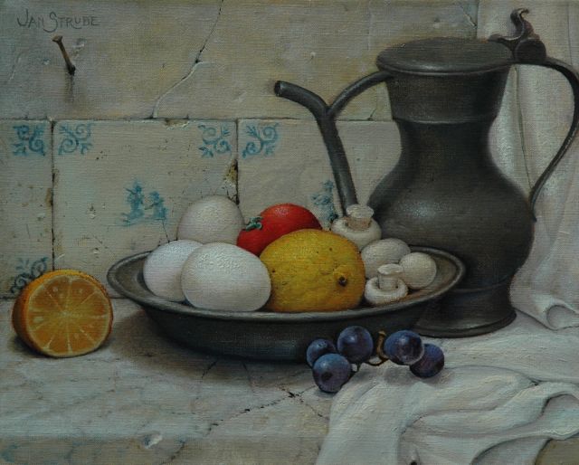 Jan Strube | Stilleven met fruitschaal en tinnen kan, olieverf op doek, 24,2 x 30,4 cm, gesigneerd l.b.