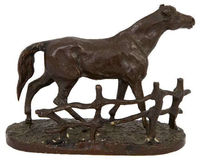 Mène P.J.  | Paard bij een hek, brons 6,9 x 8,4 cm, gesigneerd met naamstempel op basis