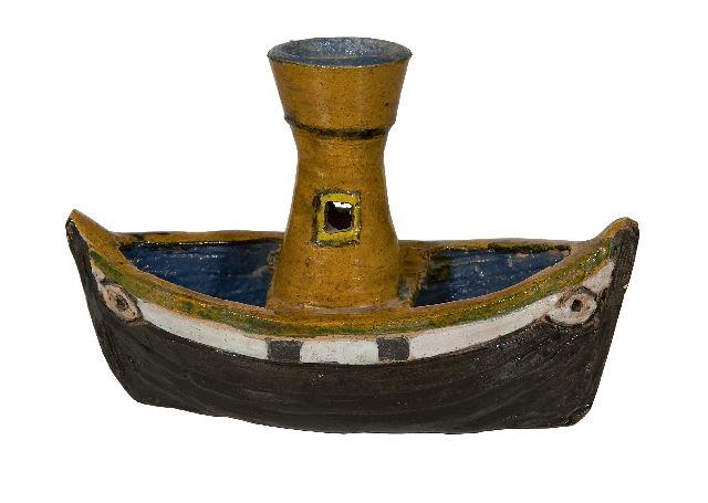 Harm Kamerlingh Onnes | Stoomschip, geglazuurd aardewerk, 13,5 x 20,0 cm, gesigneerd op onderzijde met monogram en gedateerd '62 op onderzijde