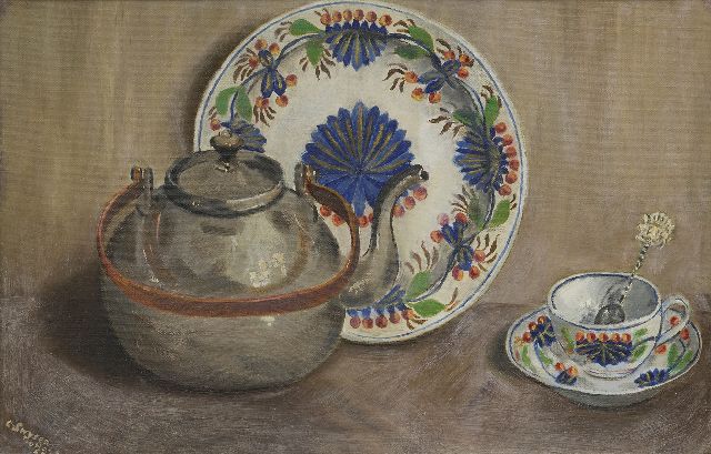 Christina Swijser-’t Hart | Stilleven met ketel en Regout aardewerk, olieverf op doek op paneel, 32,5 x 49,1 cm, gesigneerd l.o. en gedateerd 1952