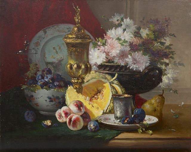 Eugène-Henri Cauchois | Stilleven met vaatwerk, bloemen en fruit, olieverf op doek, 63,4 x 77,3 cm, gesigneerd r.o.