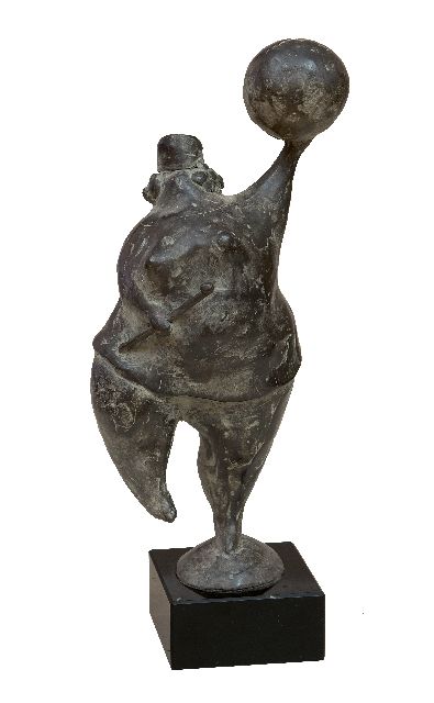 Hemert E. van | Majorette, gepatineerd brons 22,0 x 9,5 cm, gesigneerd met monogram op basis en te dateren 2006