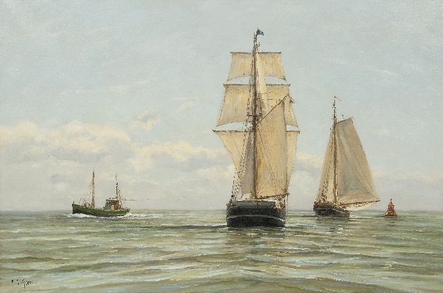 Frits Goosen | Zeilende vrachtschepen en viskotter op zee, olieverf op doek, 60,3 x 90,0 cm, gesigneerd l.o.