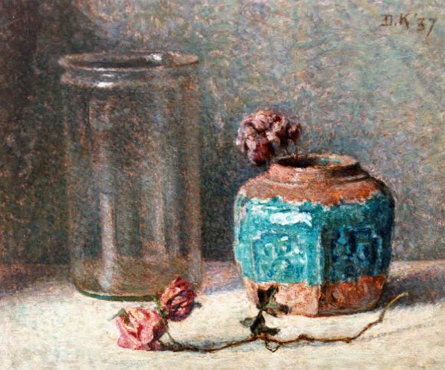 Douwe Komter | Stilleven met glazen vaas en gemberpotje, olieverf op schildersboard, 25,1 x 30,1 cm, gesigneerd r.b. en gedateerd '37