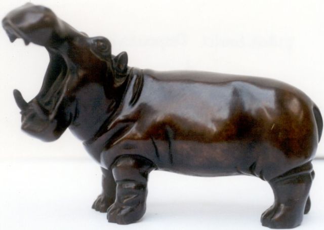 Despoulain J.C.  | Nijlpaard, brons 12,0 x 17,5 cm, gesigneerd gesigneerd en genummerd 1/8 op de buik
