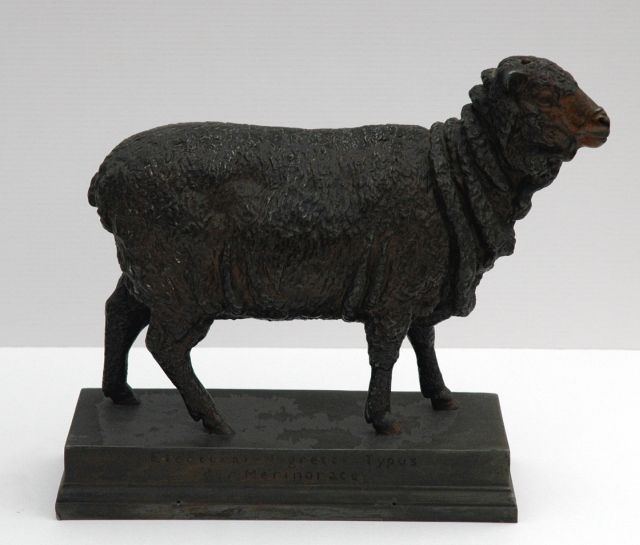 Max Landsberg | Electoral-Negretti Merino-schaap (alleen samen met 9179), brons, 24,8 x 29,3 cm, gesigneerd voorzien van naaminscriptie op basis en Berlin 1882